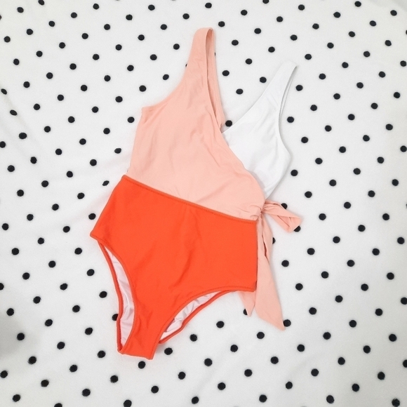 CUPSHE Color Block Wrap One Piece Swimsuit M NWT - Picture 5 of 9